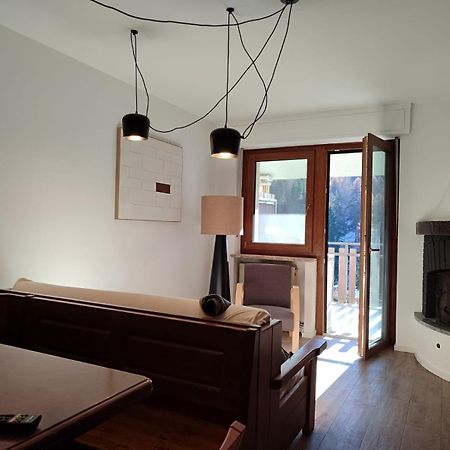 Appartamento Con Vista - Nuova Ristrutturazione Oulx Exterior foto